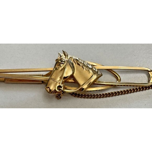 Stratton Horse Head Tie Clip w/ Chain Goldtone 2.5 Inch Made in England - Picture 5 of 7